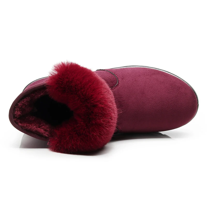 9444170637_1723799283