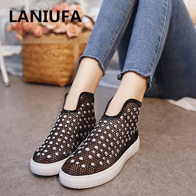 

Breathable Mesh Summer flats women Shoes Comfortable Casual Round Toe Outdoor Slip-On Rivet Walking flats shoes women mujer #438