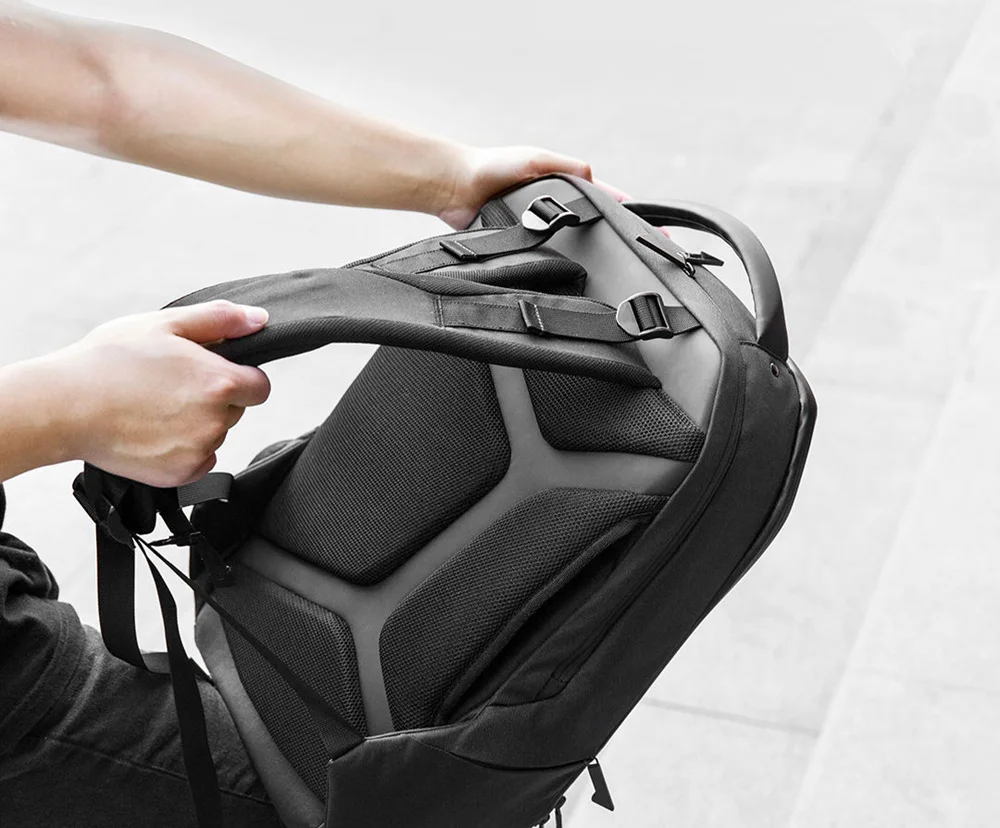 backpack with removable straps