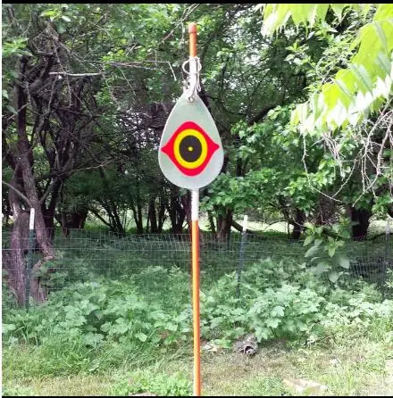 Bird Repellent Diverter Discs Bird scare eye Scare birds away- Pest Deterrent (Set of 5)