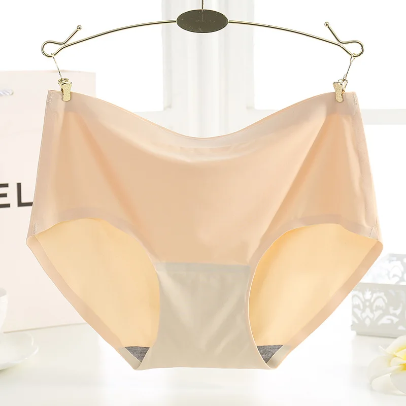 2993369960_851844468