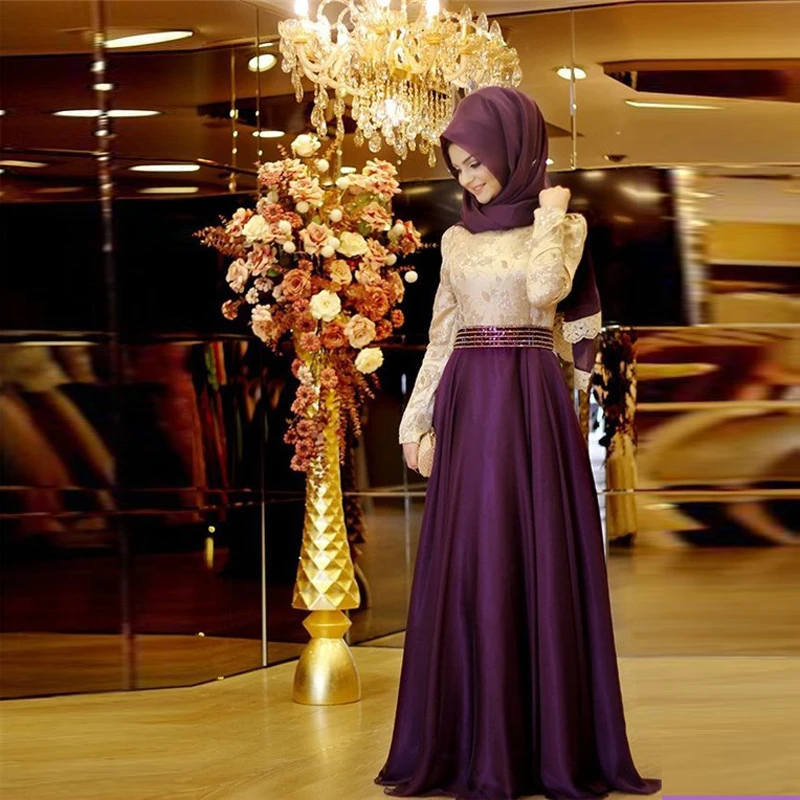 Sparkling Muslim Evening Dress With Long Sleeves Shiny Beading Waist Lace A line Satin Burgundy Long