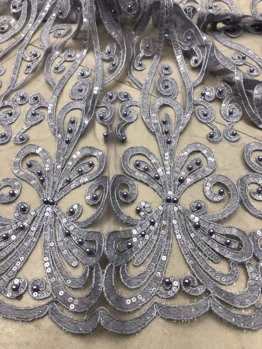 

2018 Latest African Lace Fabric Sample Design Tulle French Lace Fabric Embroidered Women Lace Material With beads
