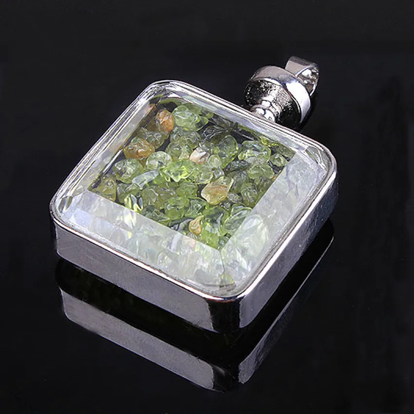 

FYJS Unique Silver Plated Square Shape Wish Bottle Green Crystal Pendant Modern Accessories