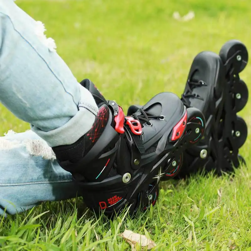 Черный, красный взрослых профессиональный встроенный Конькобежный обувь Patines Фристайл открытый роликовые коньки кроссовки спортивная обувь