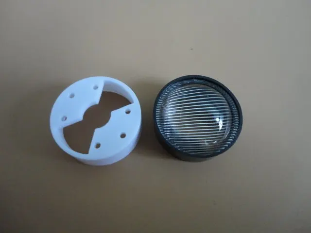 

LED lens (with bracket Diameter :24.5MM 70*120 degrees or Diameter :25.5MM 45*110 degrees ) pinstripe convex lens ,1w 3w LENS