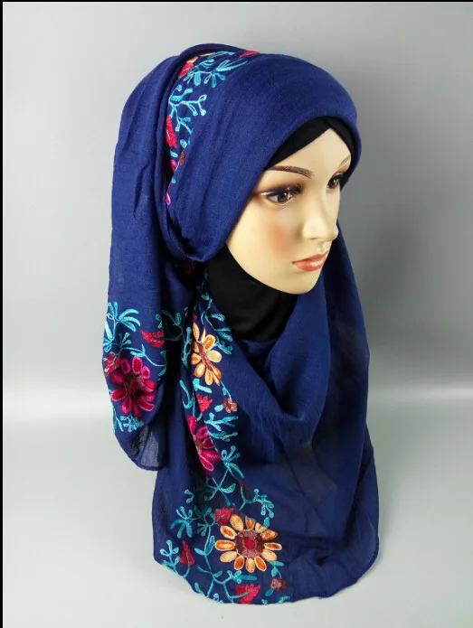 

Embroidery flowers cotton hijab women's scarf high quality Turkish Indonesian style scarf muslim hijab many colors 180*90
