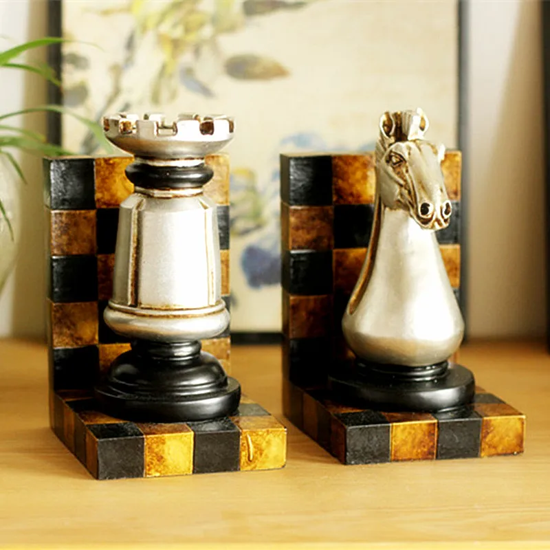 

Simulation Chess Bookends Statue Animal Resin Craftwork Retro Living Room Personality Home Furnishings Ornaments Gift L2822