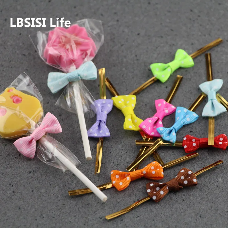 

LBSISI Life 20pcs 8cm Bowknot Dot Packing Sealing Wire Bakery Packing Sealing Bread Cookie Candy Cake Decoration Wire Twist Tie