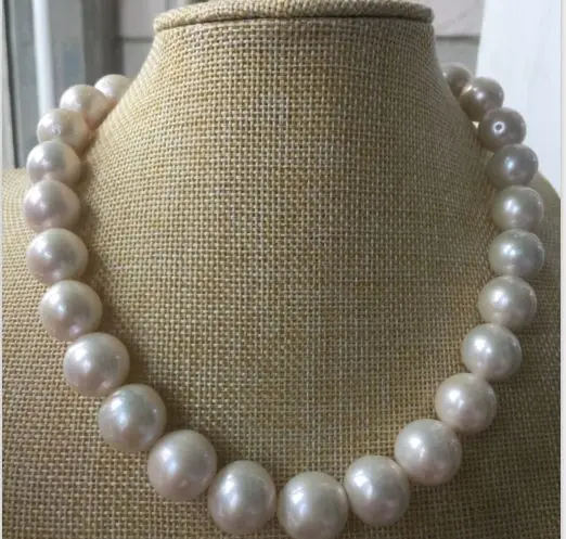 

huge12-14MM ROUND SOUTH SEA WHITE PEARL NECKLACE 18INCH 14K