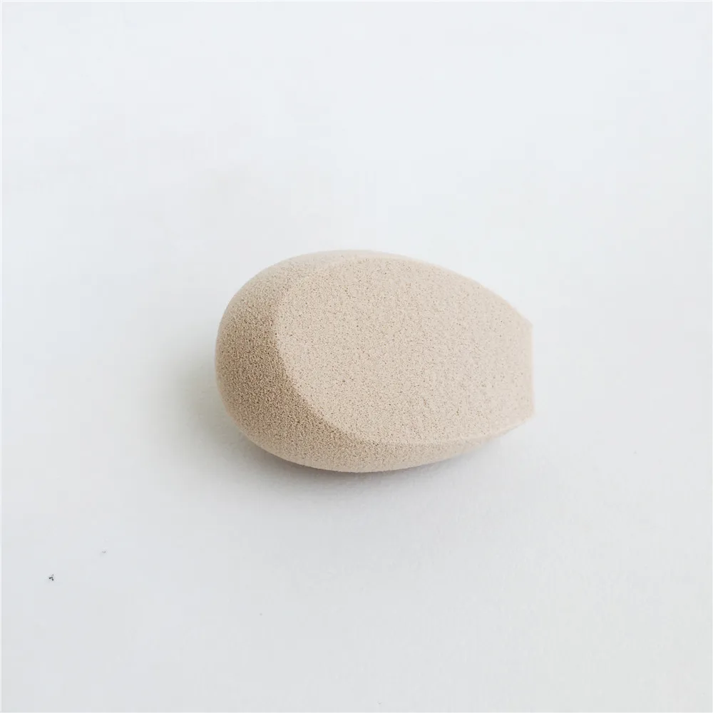 Fenty Beauty Precision Makeup Sponge 100 _ 6