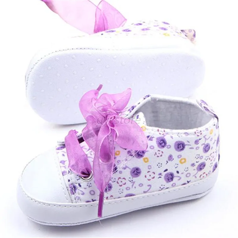 Новорожденные Девочки Малыши детская кроватка обувь мягкая подошва противоскользящие Цветочные Прогулки Кроссовки 0-12 месяцев SH85
