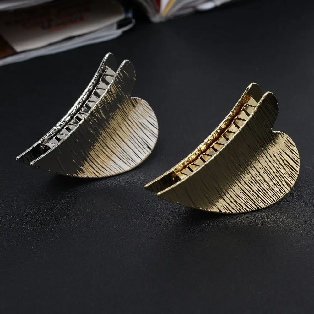 

Metal Heart Shape Hair Claw Clip Jewelry Gift For Women Girl Gold Silver New Women Lady Hair Claw Hair Pins Ornaments
