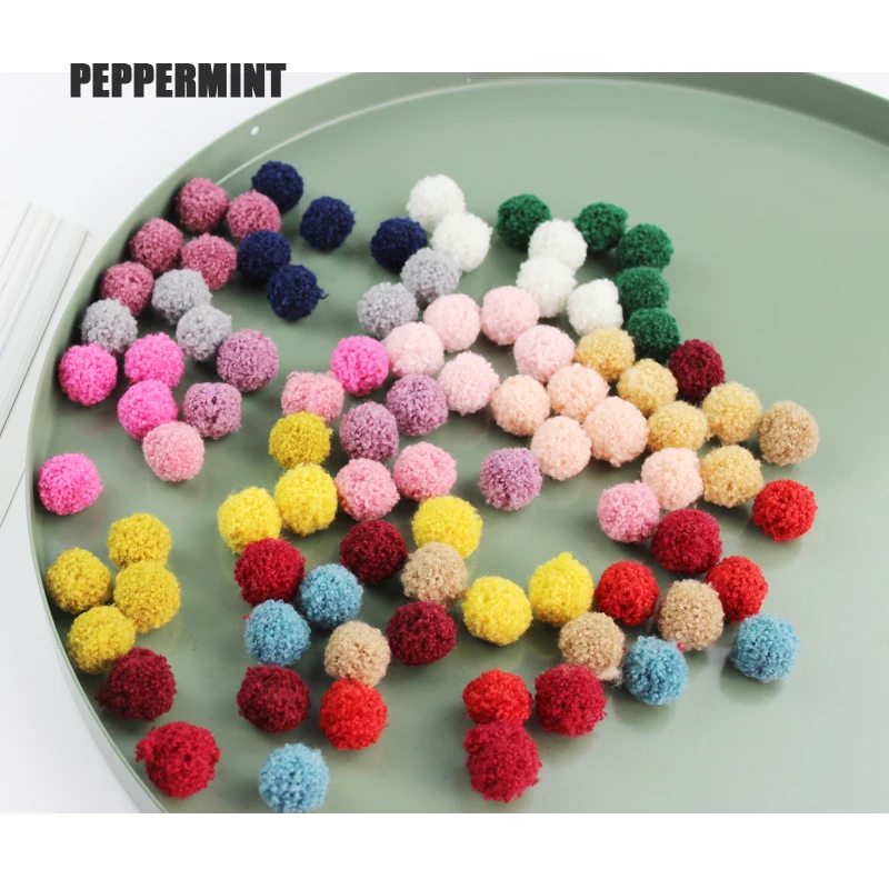 

20mm Yarn pompom 18colors thick yarn balls