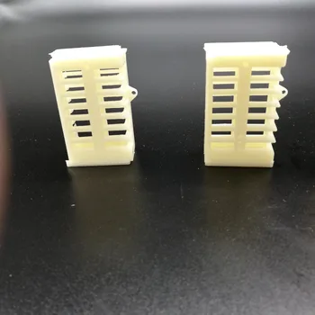 

4Pcs/lot Beekeeping Tool Plastic Queen Cage Bee Cage Match Box Type Beekeeping Equipment Animal Feeders Tool beekeeping