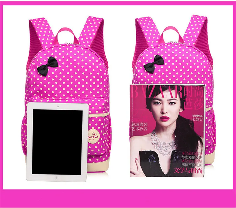 3068857783_1144370069