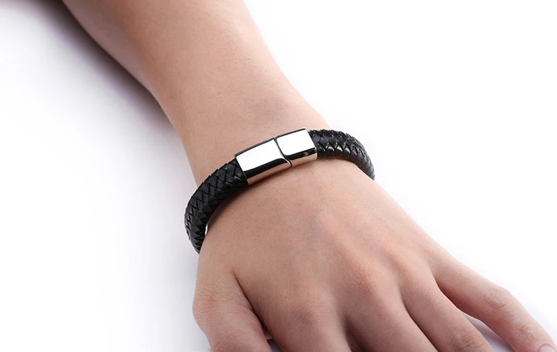 GTB48-MODEL-IMG_3739-R