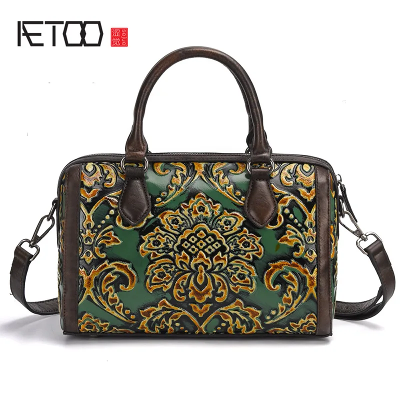 

BJYL Leather Lady head cowhide Pillow bag embossing Color single shoulder handheld crossbody bag retro hundred pillow bags