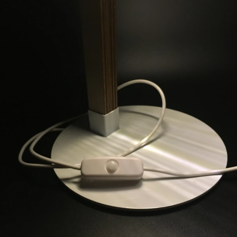 Comprar Artículo de noticias luz novedad 3D de madera lámpara de mesa LED de lectura lámpara luminosa pantallas 3D ilusión óptica luz de noche Decoración de casa