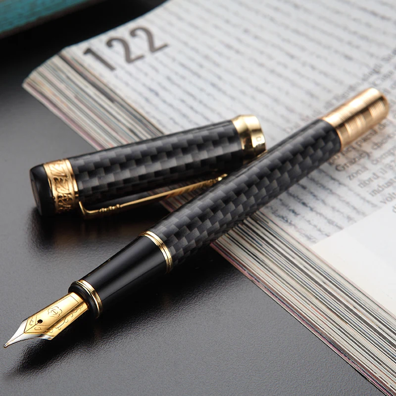 Ouro de Fibra de Carbono Escrita com Caneta de Tinta Tinta para Escritório Presente do Negócio Pen com Clipe de Ouro Herói 768 Fountain de Fibra de Carbono Cinza Iridium Belas Nib 0.5 Milímetros Moda para Escritório 4 Herói 768 fibra de carbono cinza caneta