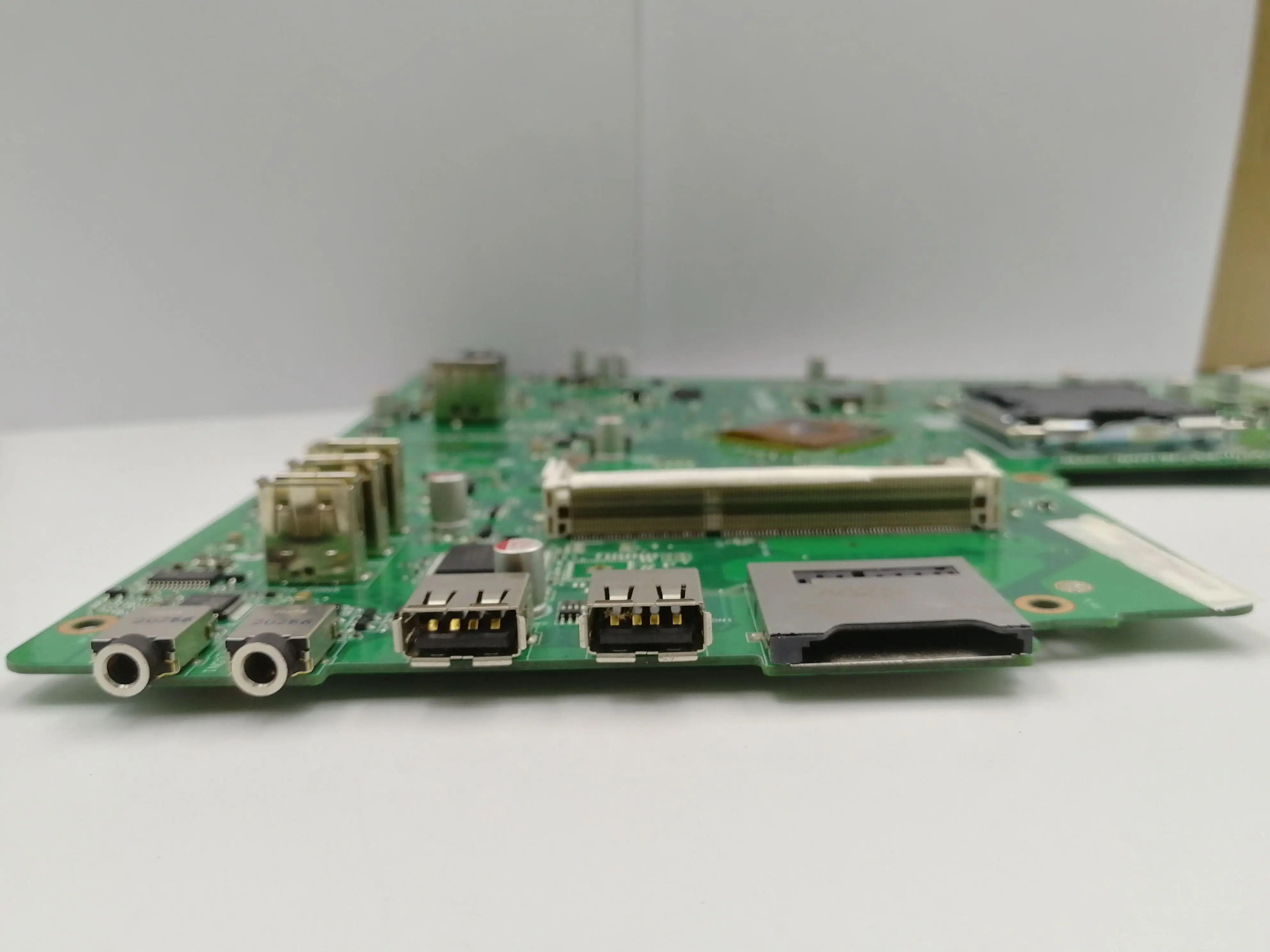 Driver: Asus ET2400E LAN Drivers Asus ET2400E LAN