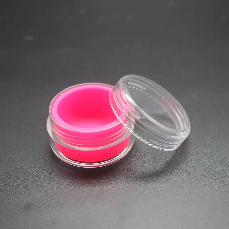 plastic container with silicone inside (10)