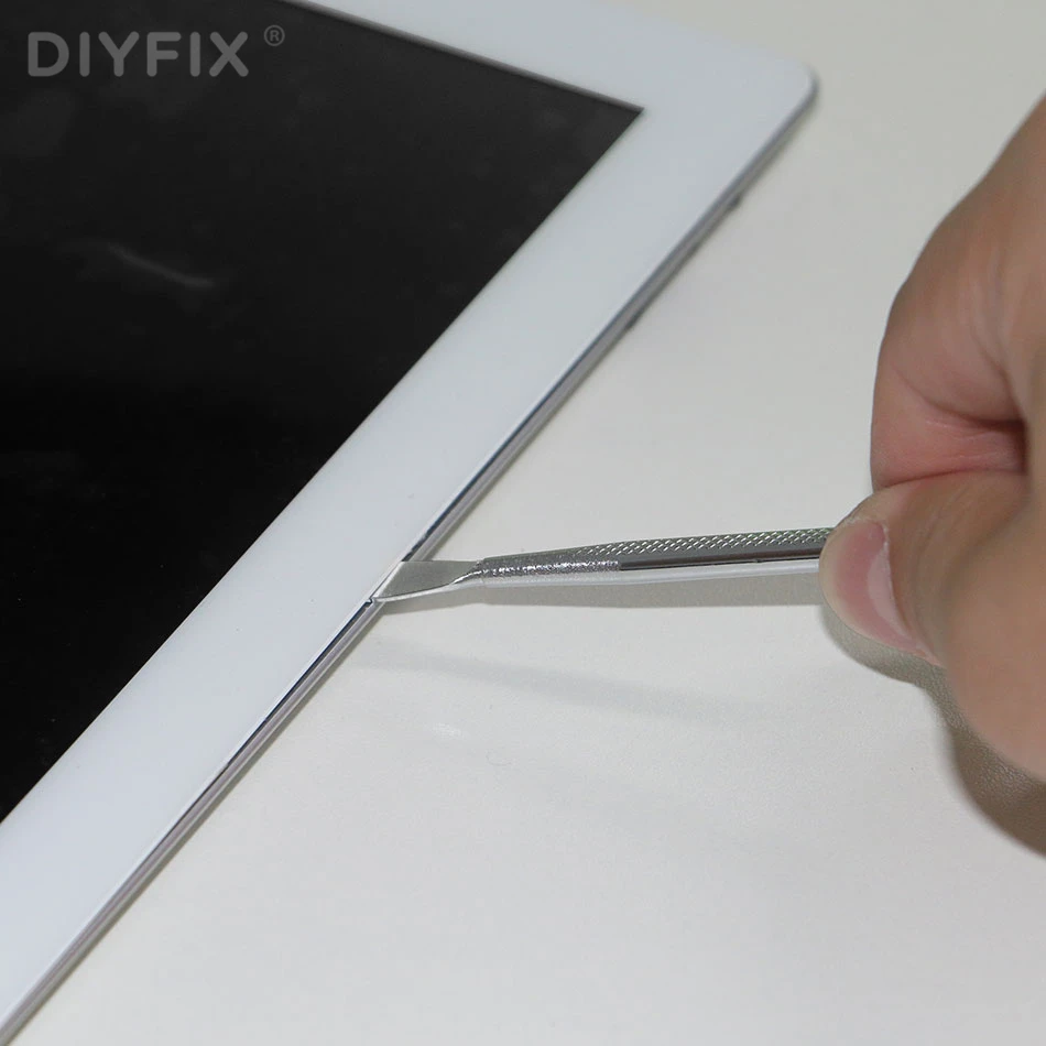 DIYFIX 3 Pcs Metal Spudger Scraper Professional Mobile Phone Tablet PC Metal Disassembly Rods Repairing Tools Set - Image 6