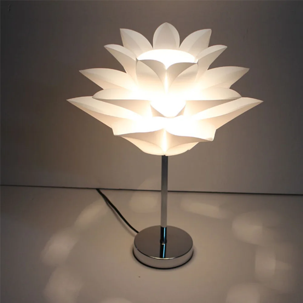 

Romantic Personality Lotus Desk Lamp Modern Concise Originality Desk Lamp Bedroom Bedside Dimming Table Lamp Decorative Light