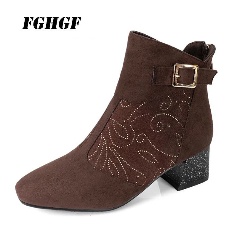 

Autumn and winter simple comfortable thick heel size 32-48 belt buckle female boots leisure Sexy boots diamond Martin boots