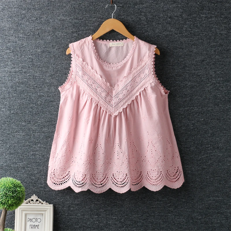 

6 colors -- Neckline lacing Embroidered o-neck Sleeveless gothic embroidery doll shirt top mori girl