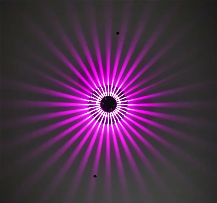 10330868698_1068694132 (1)