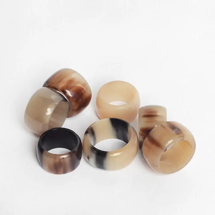 

Natural Man Horn Rings Mix Wholesale Tibet Yak Horn Rings 10pcs lot New Arrival