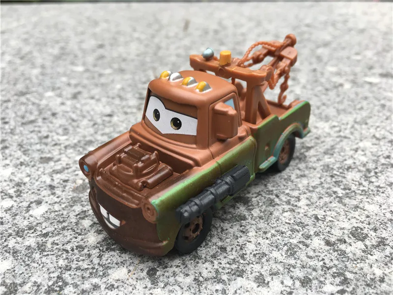 Игрушечный автомобиль Tomy Tomica Disney Pixar с металлическим корпусом|Наземный