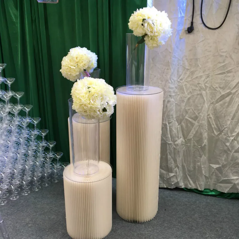 

Wedding Dessert Table Decoration Stand Venue Wedding Road Guide Props Creative Window Display