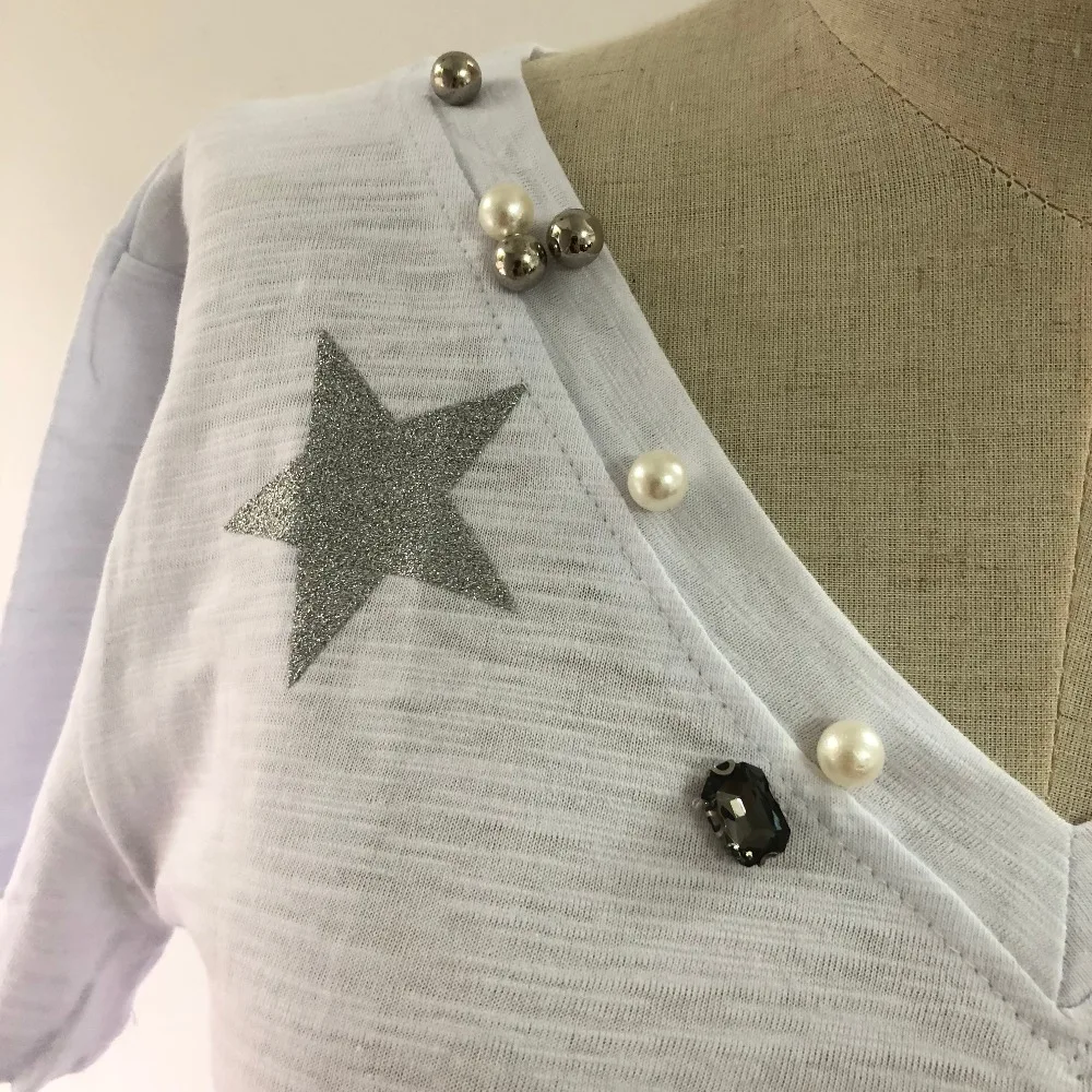 Casual-Sequined-Beadings-Stars-Women-s-T-shirts-New-Summer-Fashion-V-Neck-All-Match-Ladies (1)