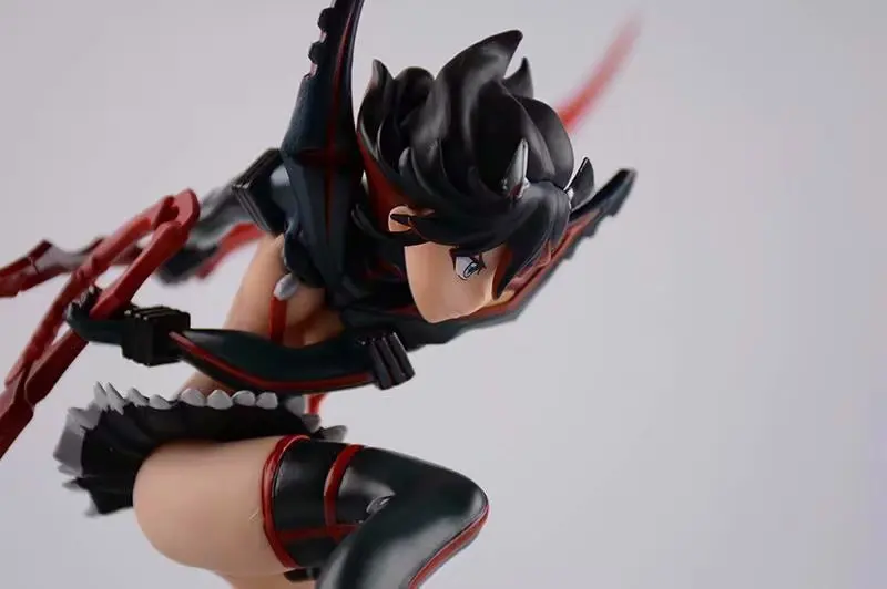 Action Figure (12)