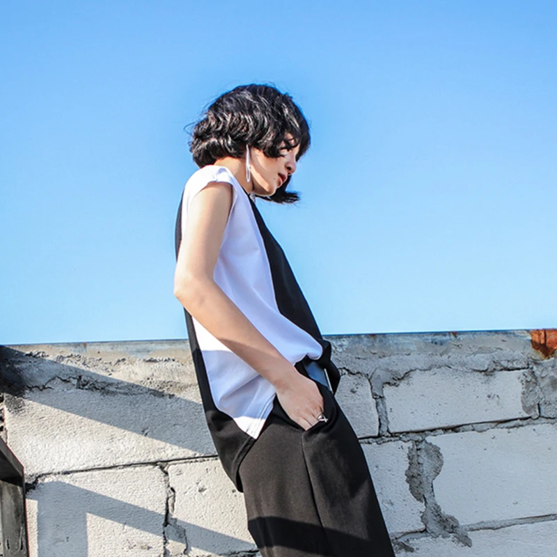 

minimalist black white Patchwork Korean women t shirt o neck short sleeve summer tops 2019 vogue Plain cotton tunic Street tees