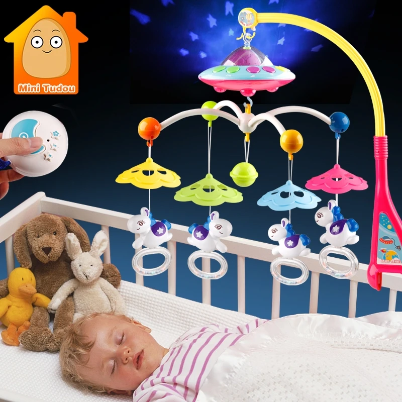 mini crib mobile
