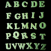 26 liter/paczek Luminous Glow In letter naklejki ścienne dekoracje do domu DIY naklejka dla dzieci pokoje dla dzieci naklejki fluorescencyjne