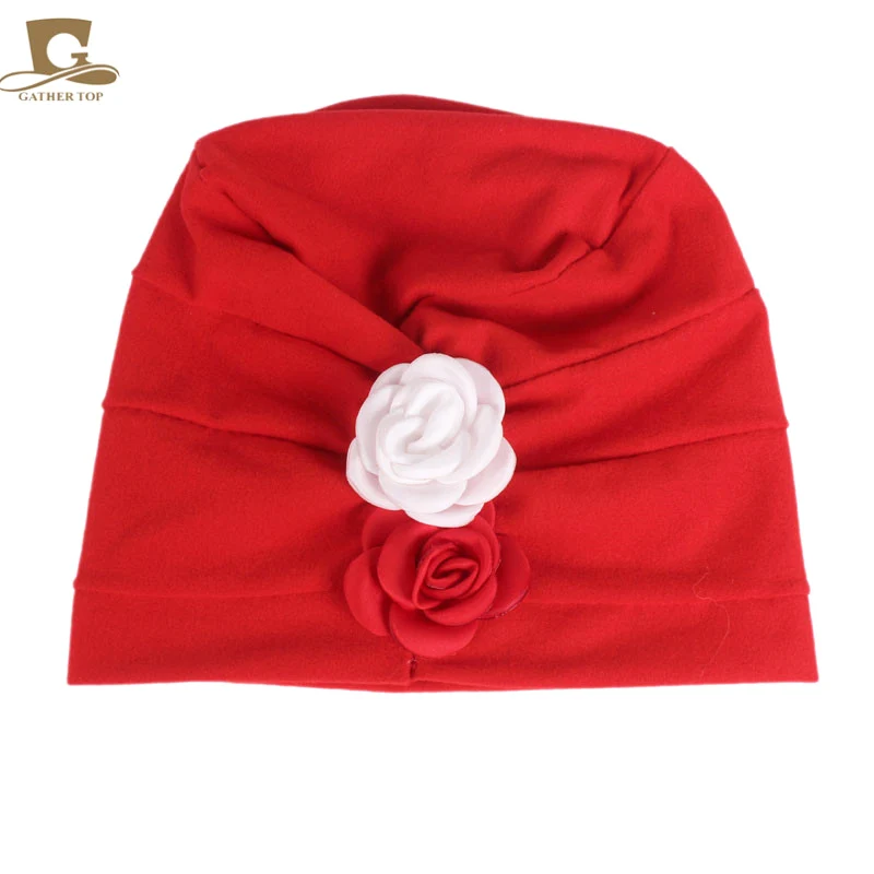 2 шт./партия, модный двойной цветок Хлопковая шапочка для маленьких девочек, зимняя мягкая шапка с черепом, шапка, Детская повязка на голову - Цвет: Красный