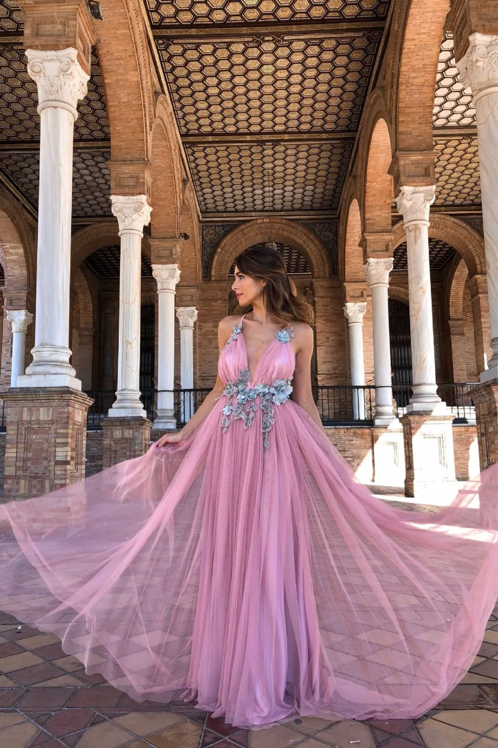 

Glamorous dress sexy V-neck sling decorative chiffon dress backless youth temptation long dress party etiquette woman's gown