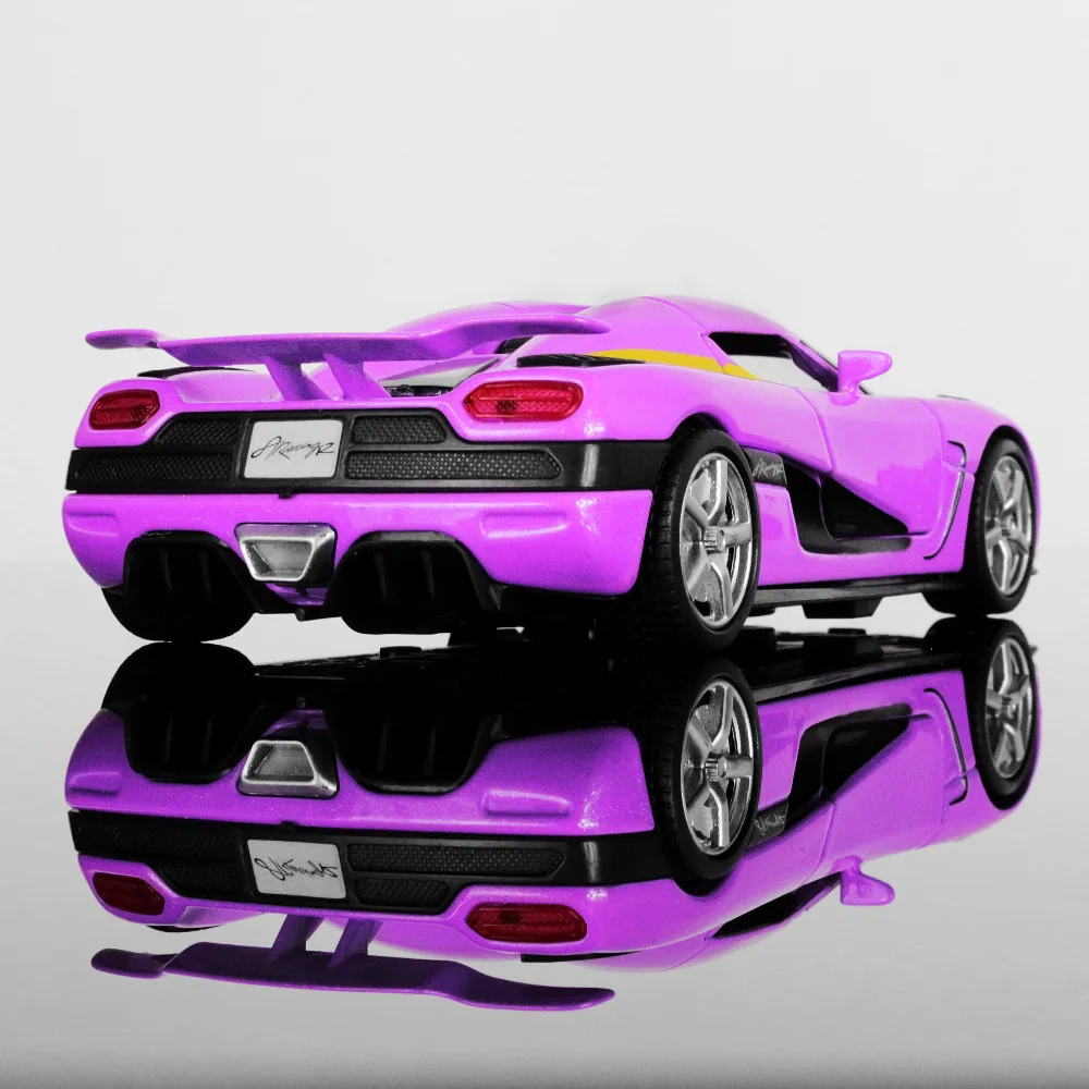 1:32,, Koenigsegg, модель суперавтомобиля из сплава, литая под давлением, игрушечная электронная машина, классические детские игрушки