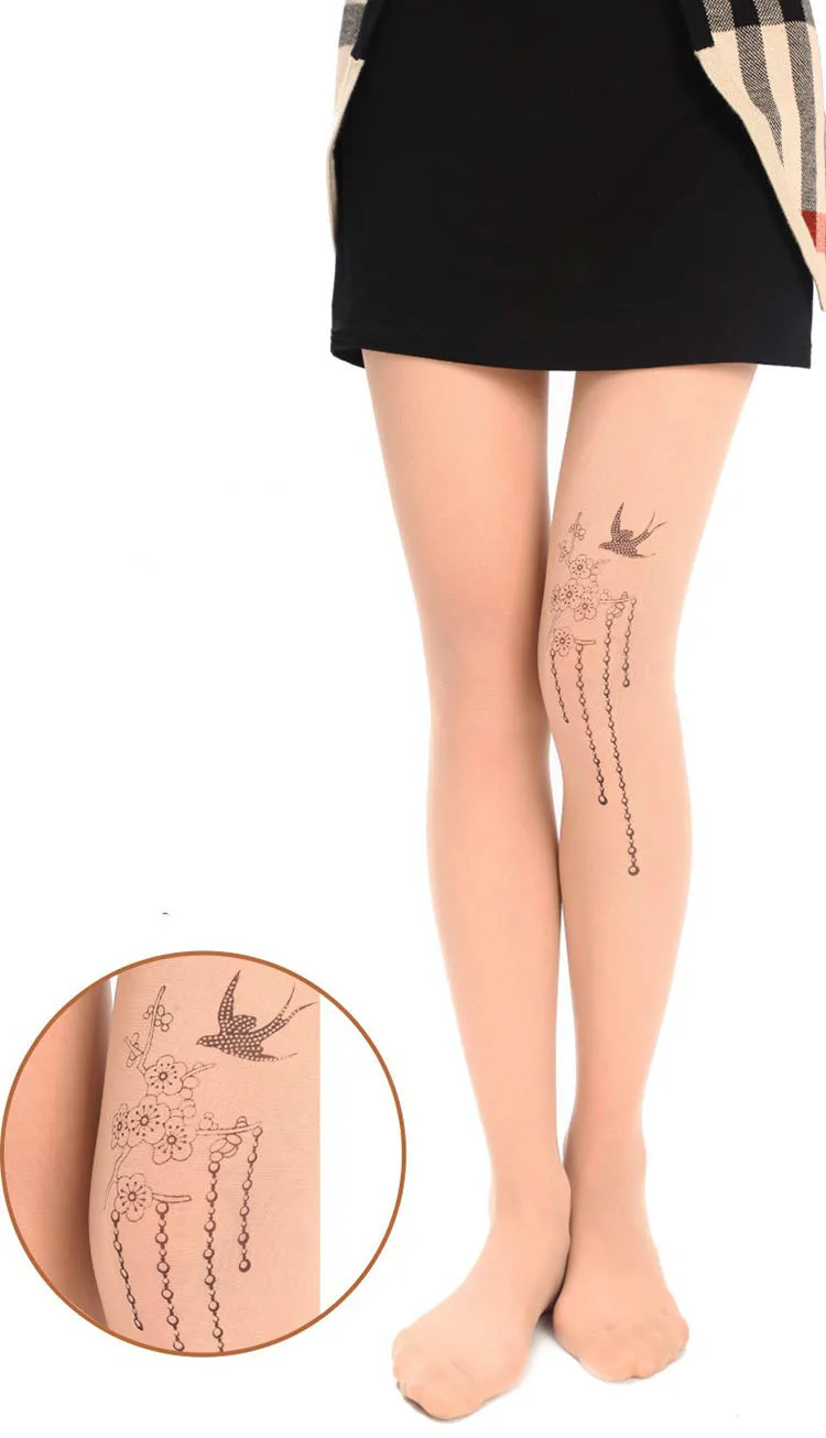 Камуфляж татуировки мультфильм печати шелковые чулки Для женщин колготки милый рисунок JP тонкие Новинка Колготки Chic 20 D пикантные прозрачные - Цвет: Swallow