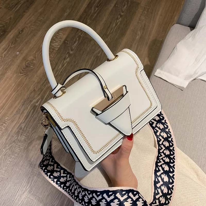 

Triangle Buckle Design PU Leather Crossbody Bags For Women 2019 Solid Color Shoulder Messenger Bag Female Mini Tote Handbags