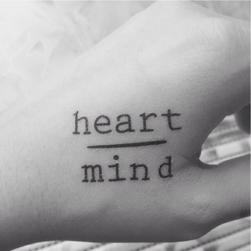 جديد تصميم الأزياء الإنجليزية الكلمات للماء المؤقتة لصاقات وشم مؤقت وشم على شكل رسوم للجسم أداة جديد تصميم الأزياء الإنجليزية الكلمات للماء المؤقتة لصاقات وشم مؤقت وشم على شكل رسوم للجسم أداة