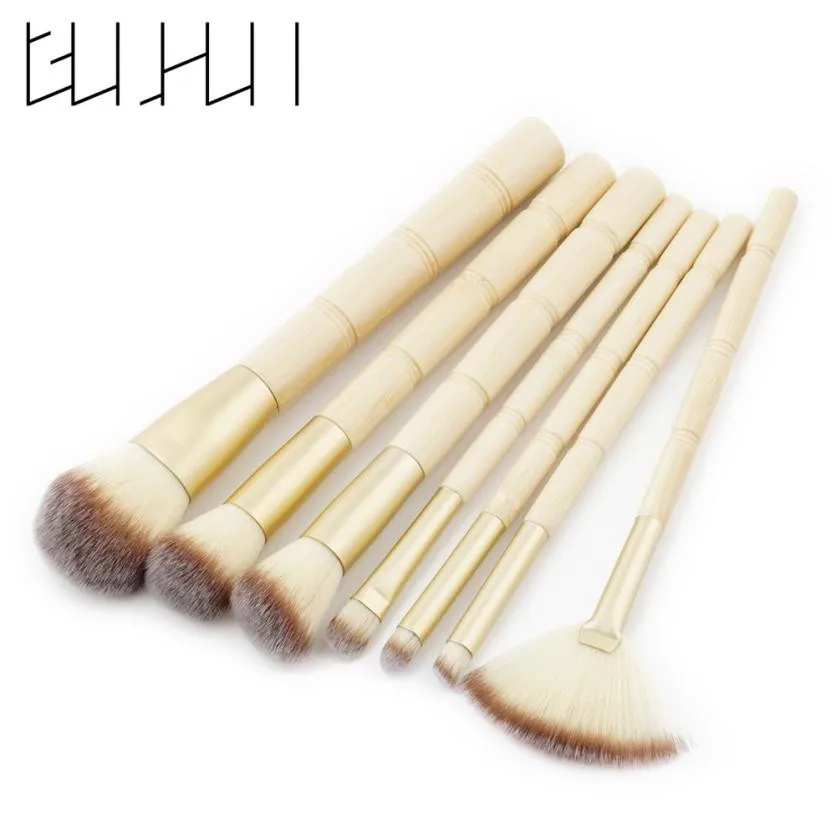 

7Pcs /Set Professional Brush wood handle Make Up Blush Brushes Make up Brush Fashion maquiagem Dropship 11.29