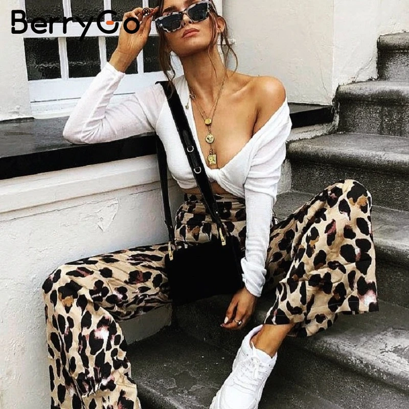 

BerryGo High waist leopard print wide leg pants Streetwear zipper pants female 2018 Autumn winter loose causal trousers bottoms