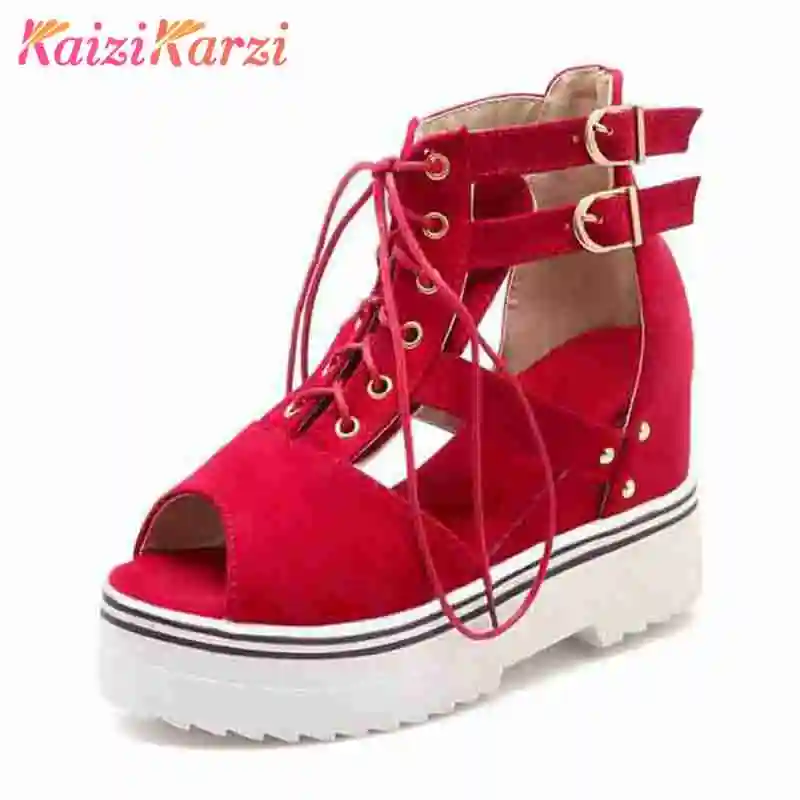 comprar Tamanho 34 43 KaiziKarzi Senhora Cunhas Sandálias Mulheres Cinta Cruz Sapatos Bagatela Peep Toe Sandália Plataforma Verão da Fêmea Do Partido calçados