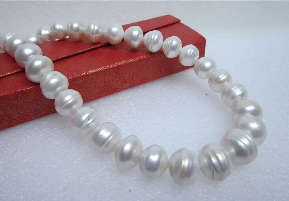 

>>>>HUGE 13-12MM SOUTH SEA NATURAL WHITE PEARL NECKLACE 18 INCH 14K GOLD CLASP K