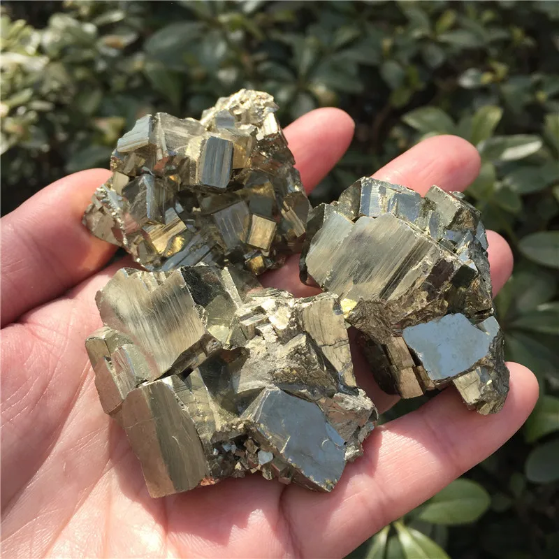1 шт. натуральный медный колкомбиан минеральный образец Chalcopyrite хрустальный